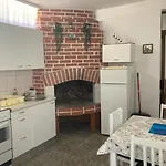 Apartament In With Terrace, Air Conditioning, Wi-fi 4440-3 *