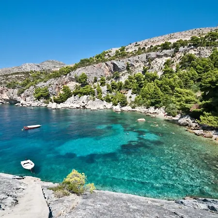 Apartament In With Terrace, Air Conditioning, Wi-fi 4440-3 Jelsa (Hvar)